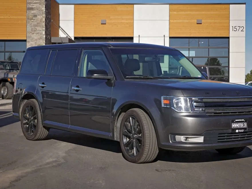 2018 Ford Flex SEL photo 1