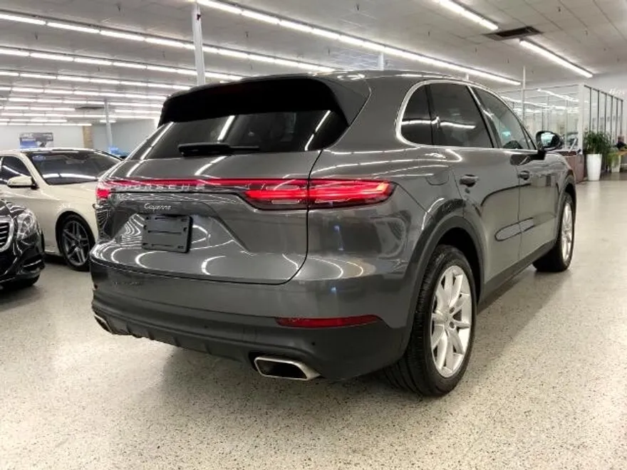 2019 Porsche Cayenne photo 6