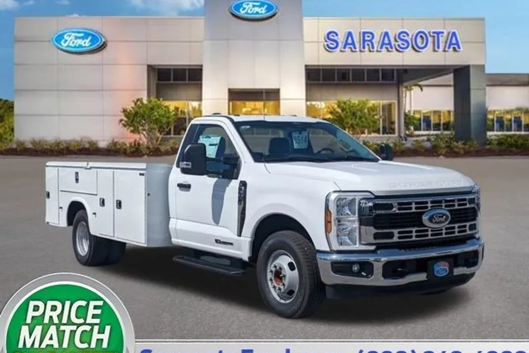 2024 Ford F-350 XL photo 1