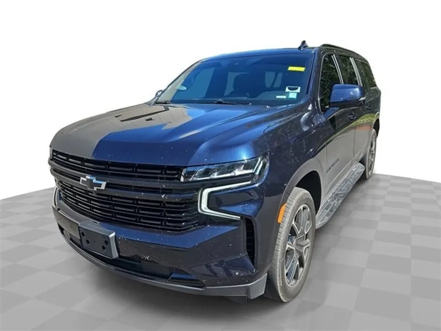 2023 Chevrolet Suburban RST photo 1