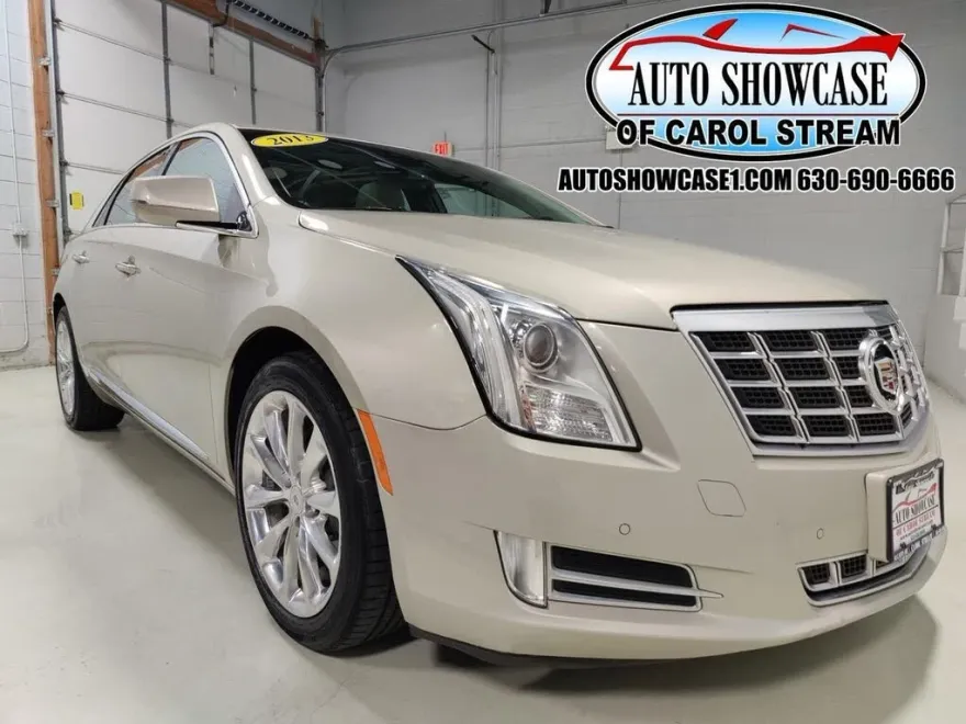 2013 Cadillac XTS Luxury photo 1