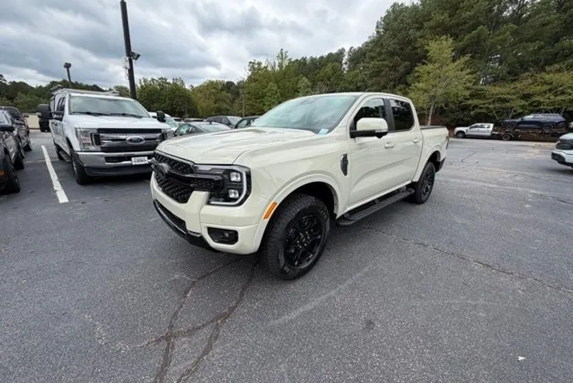 2025 Ford Ranger Lariat photo 1