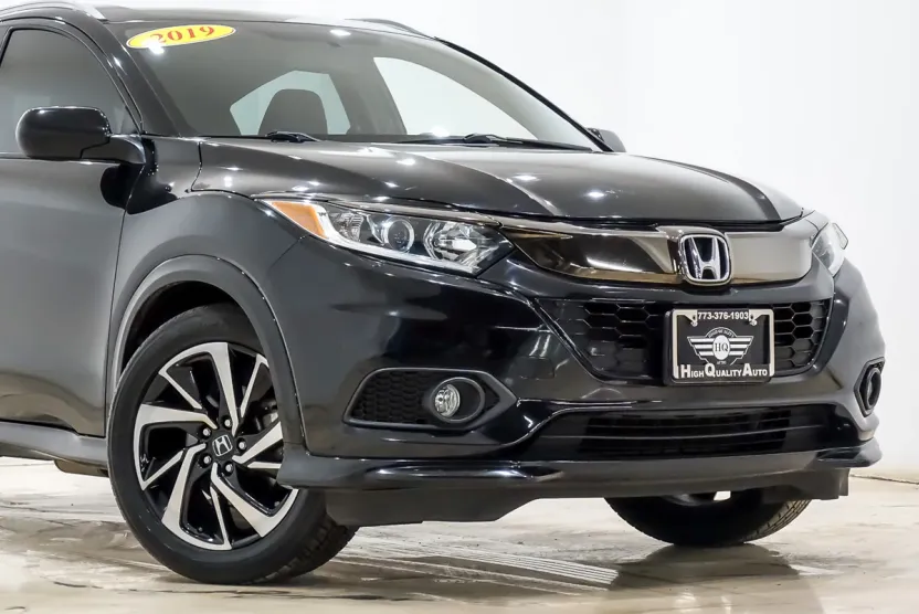 2019 Honda HR-V Sport photo 1