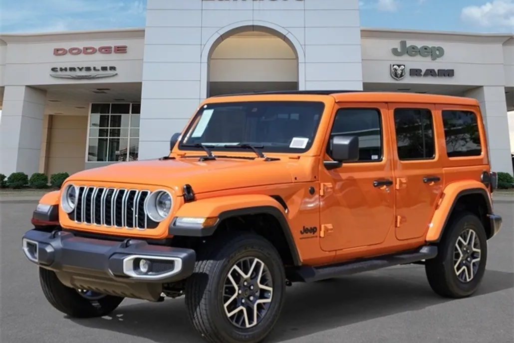 2025 Jeep Wrangler Sahara photo 1