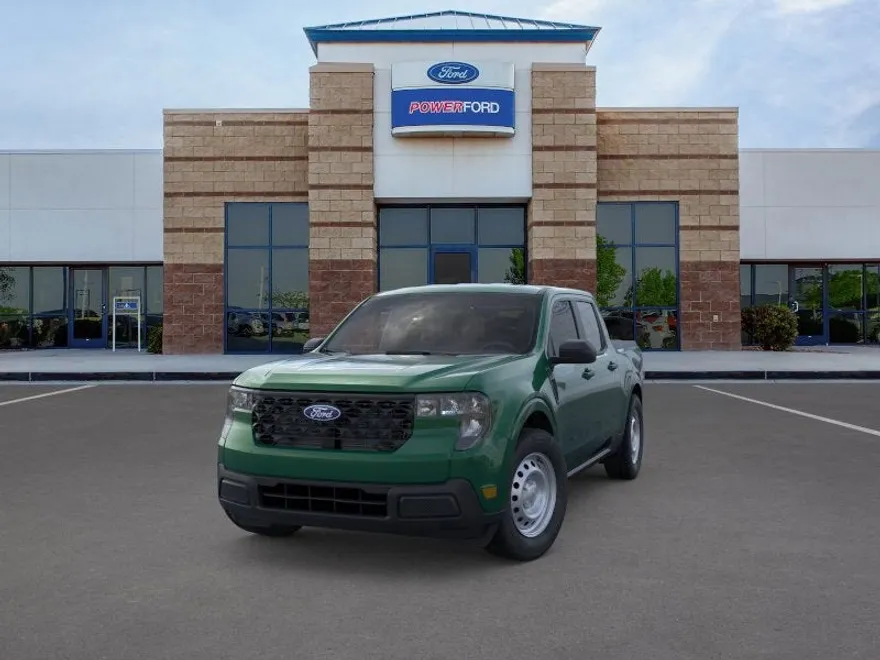 2025 Ford Maverick XL photo 2