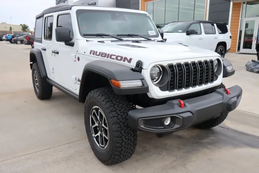 2025 Jeep Wrangler Rubicon photo 1