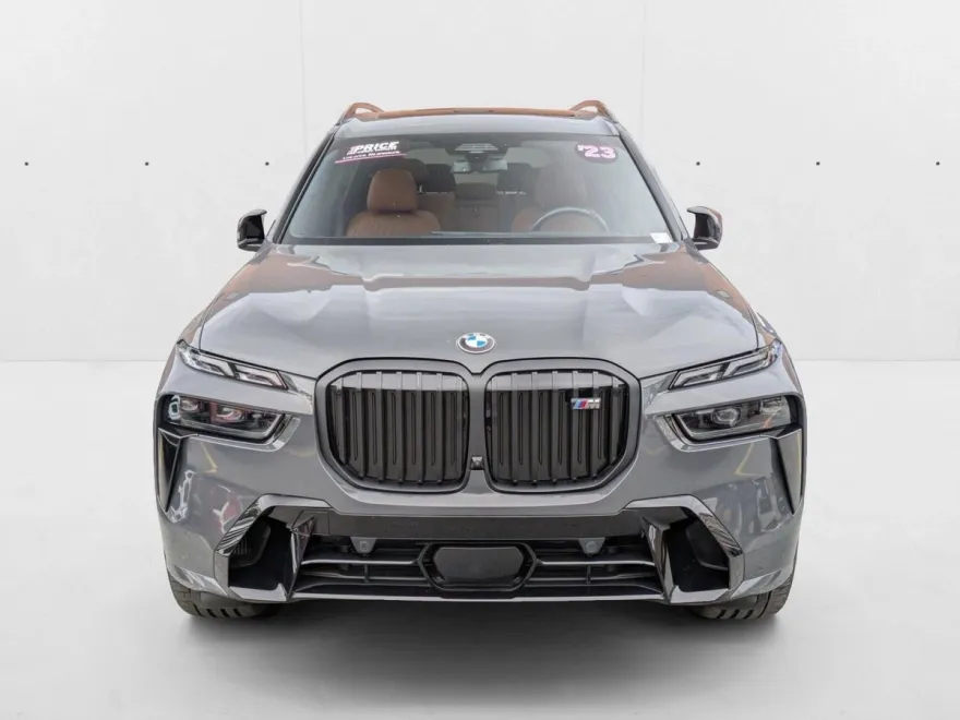 2023 Bmw X7 M60i photo 1