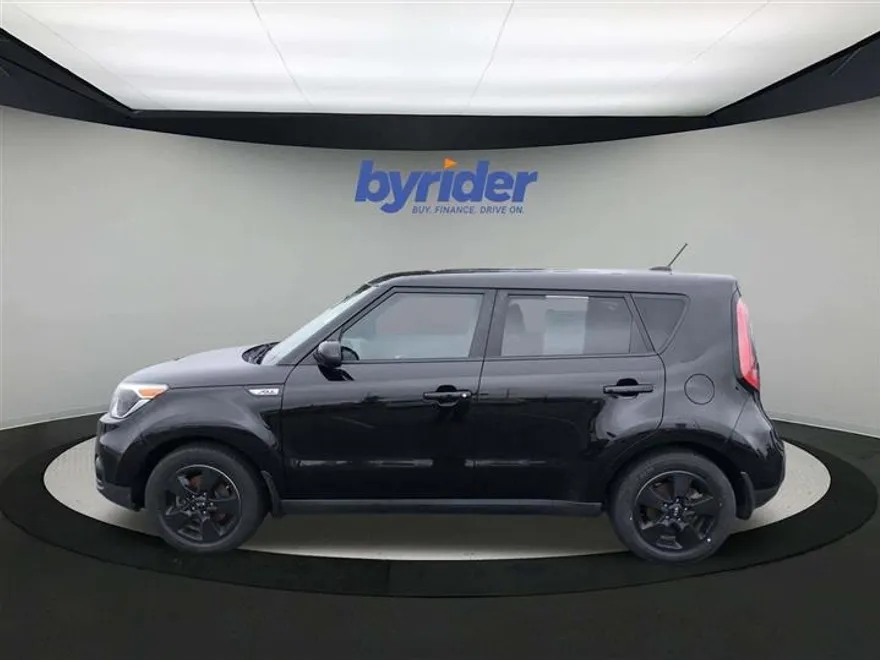 2018 Kia Soul Base photo 1
