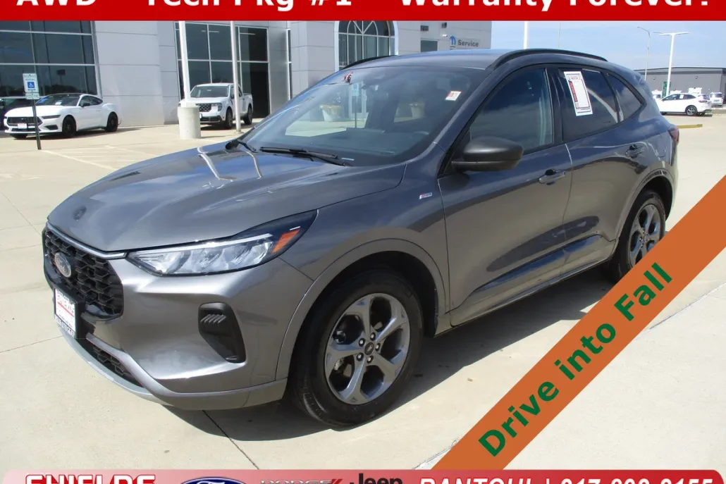 2023 Ford Escape ST-Line photo 1