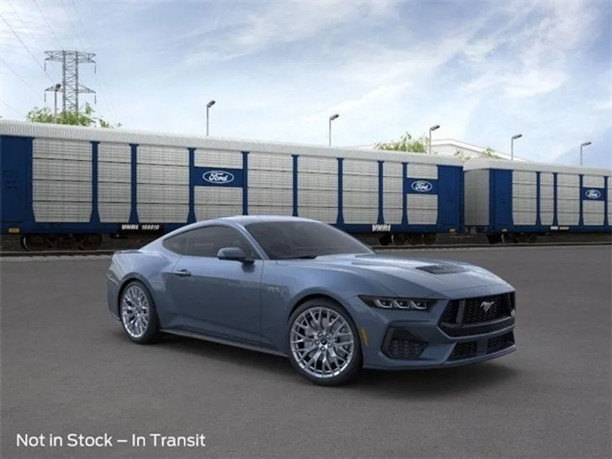 2025 Ford Mustang GT Premium photo 1