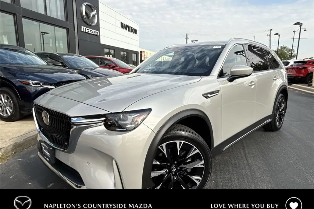 2024 Mazda CX-90 Plug-in Hybrid Premium Plus photo 1