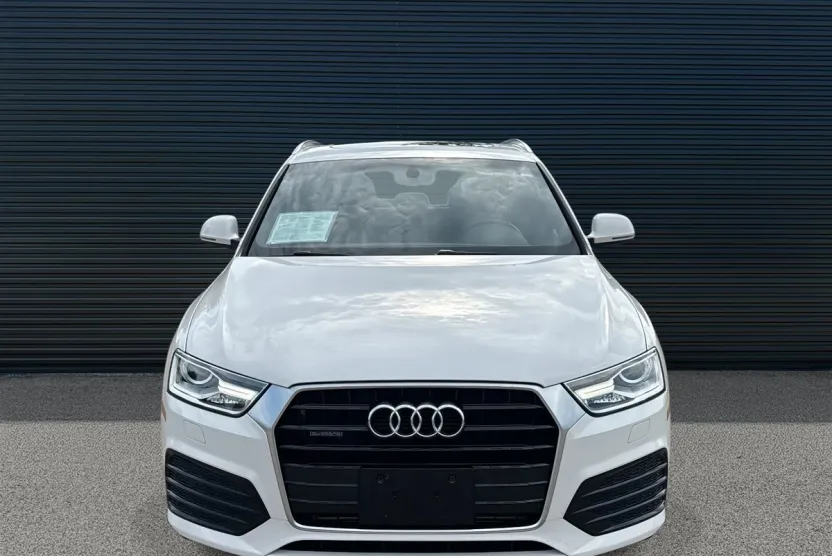 2018 Audi Q3 Premium photo 1