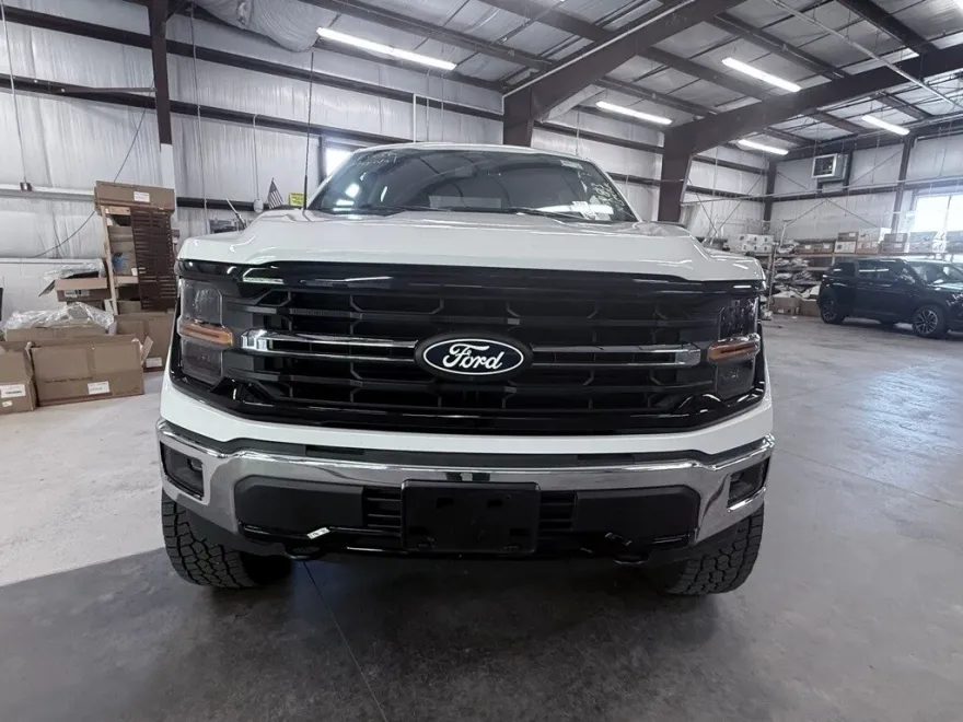 2024 Ford F-150 XLT photo 1