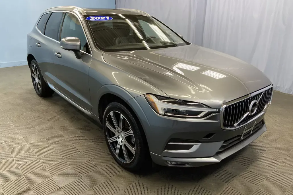 2021 Volvo XC60 Inscription photo 1