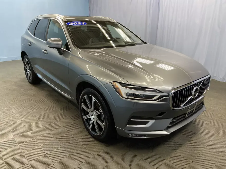 2021 Volvo XC60 Inscription photo 1