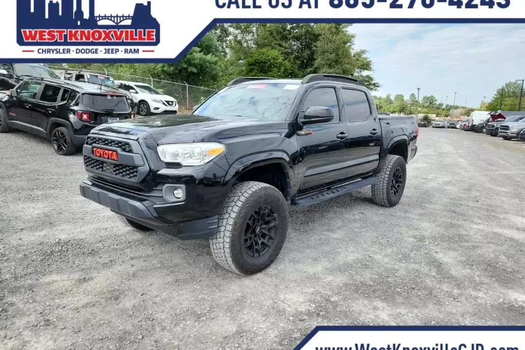 2021 Toyota Tacoma SR photo 1