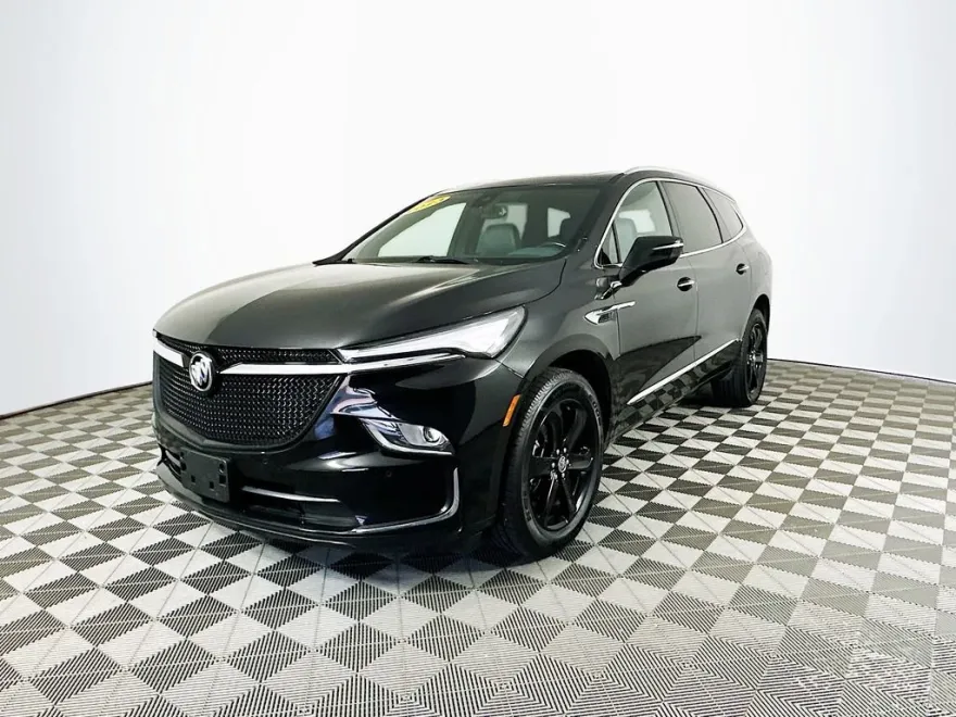 2023 Buick Enclave Essence photo 1