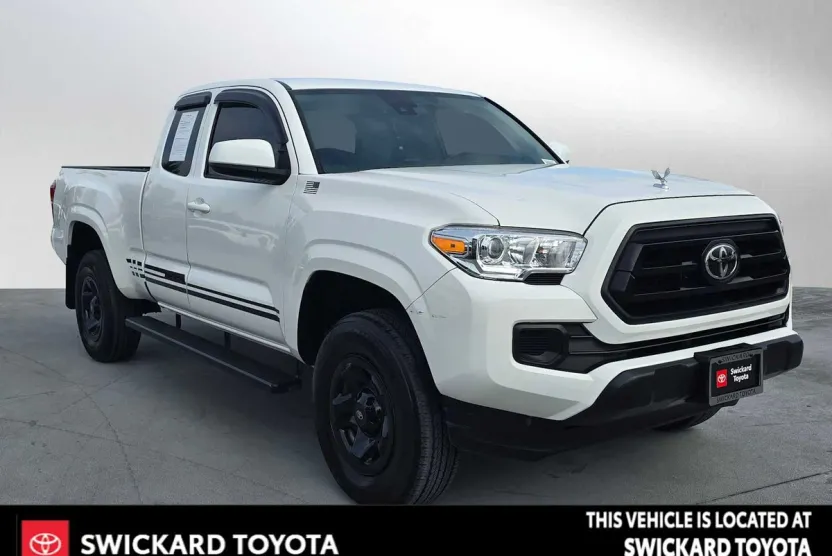 2022 Toyota Tacoma SR Access Cab photo 1