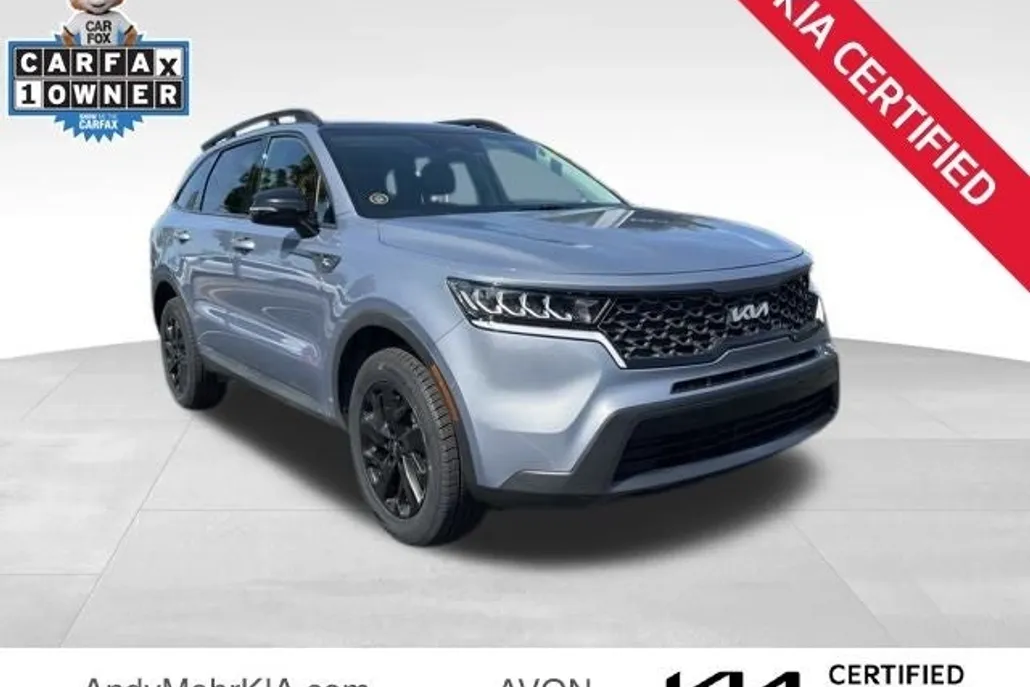 2022 Kia Sorento S photo 1