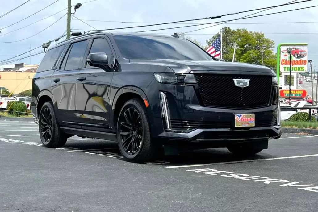 2022 Cadillac Escalade Sport photo 1