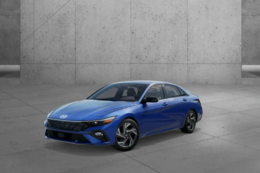 2025 Hyundai Elantra SEL Sport photo 1