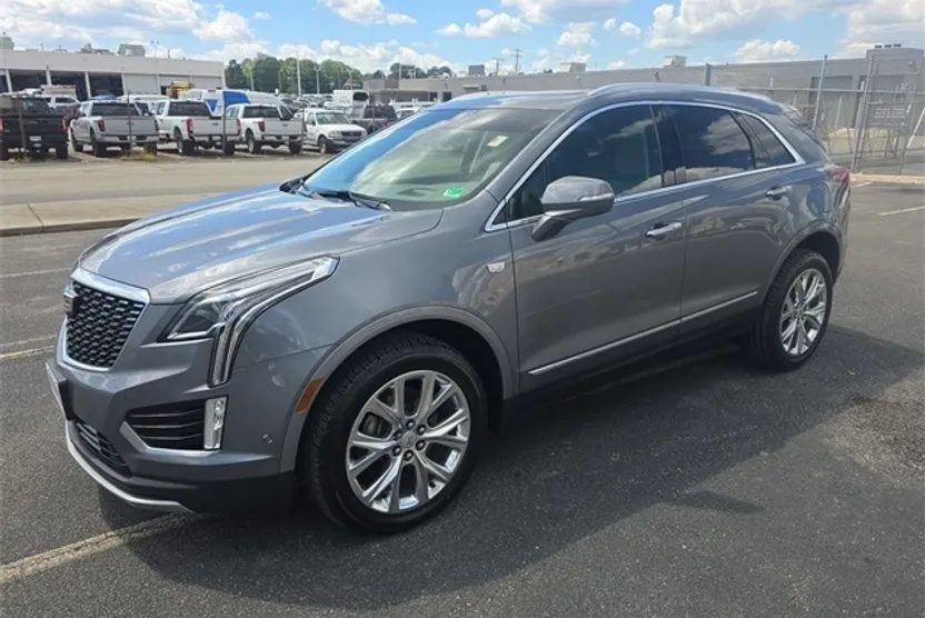 2020 Cadillac XT5 Premium Luxury photo 1