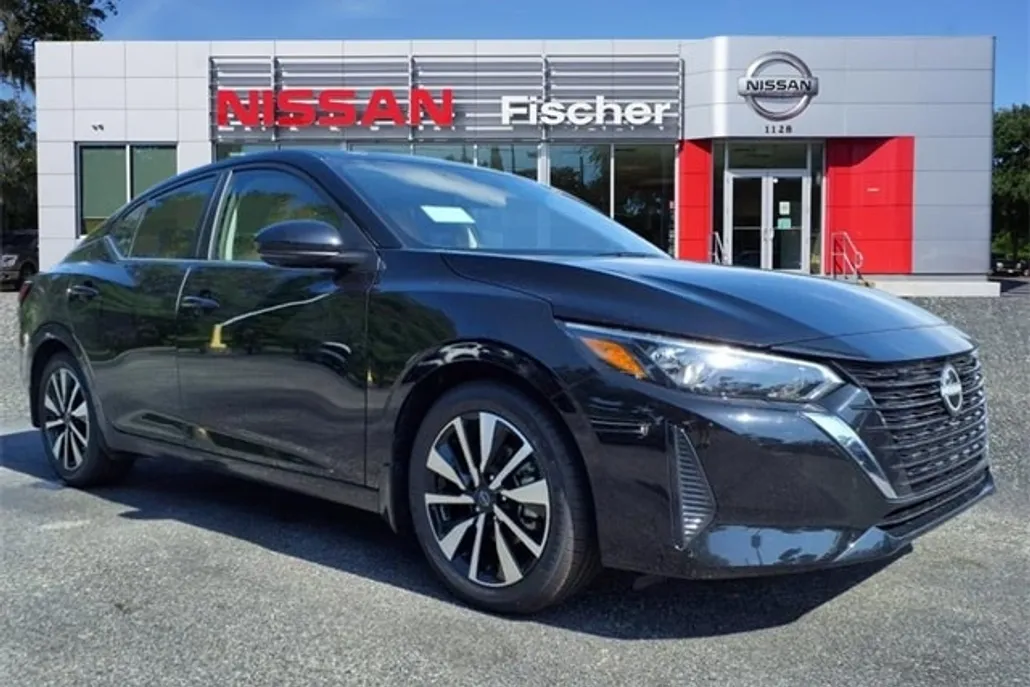 2025 Nissan Sentra SV photo 1