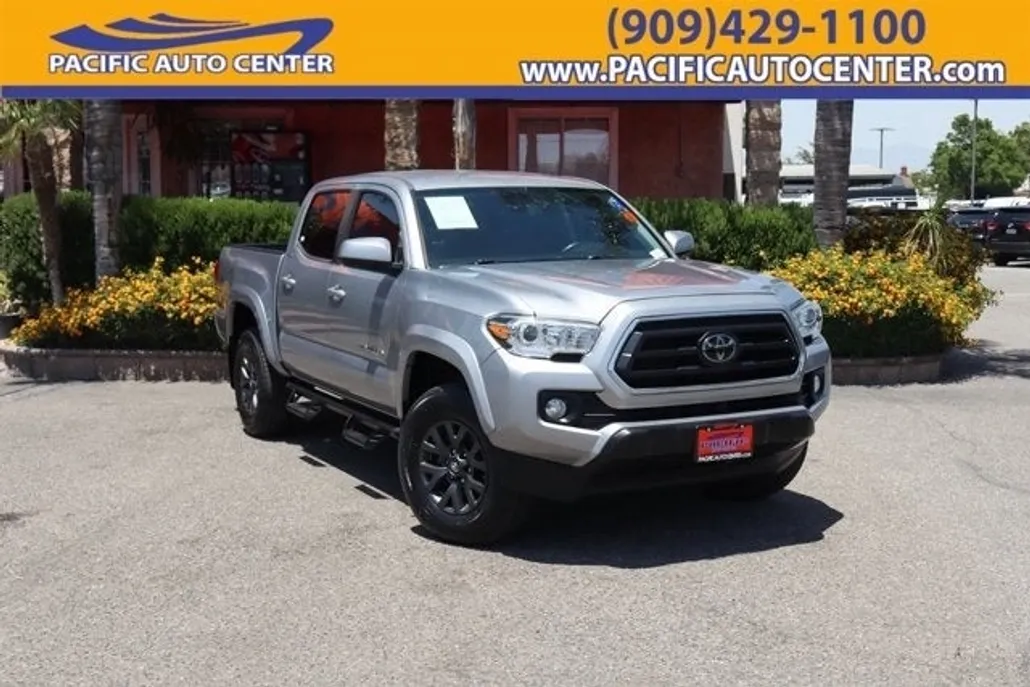 2021 Toyota Tacoma SR5 photo 1