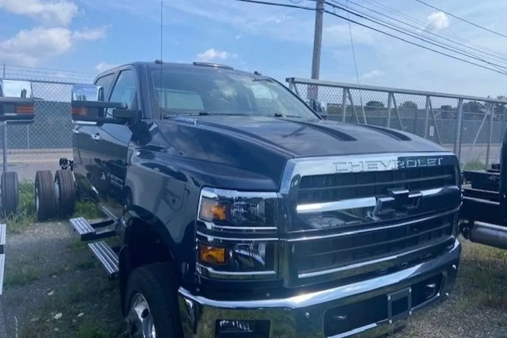 2024 Chevrolet Silverado 5500HD Work Truck photo 1