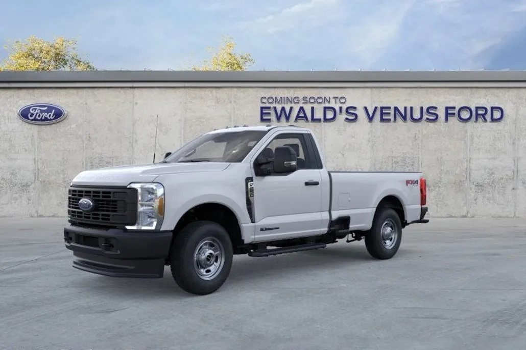 2025 Ford F-250 photo 1