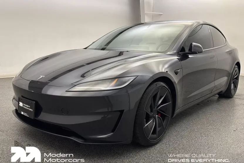 2024 Tesla Model 3 Performance photo 1