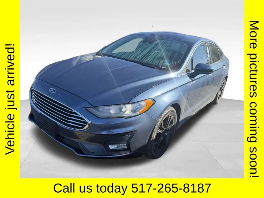 2019 Ford Fusion SE photo 1