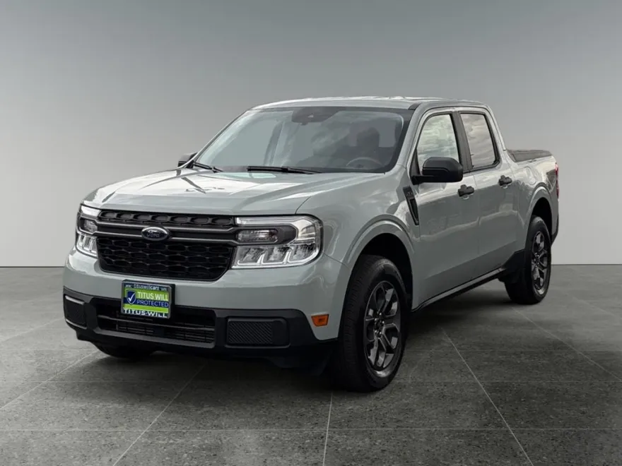 2024 Ford Maverick XLT photo 1