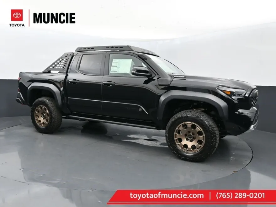 2025 Toyota Tacoma Trailhunter photo 1