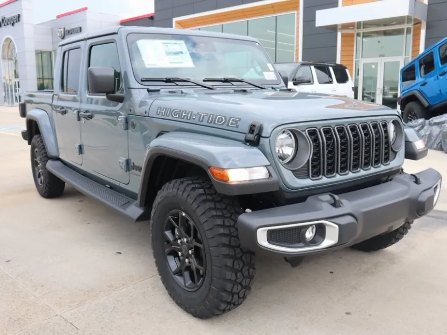 2025 Jeep Gladiator Sport photo 1