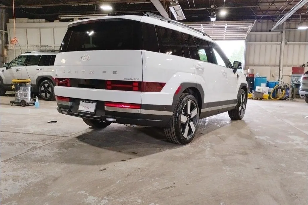 2026 Hyundai Santa Fe Limited photo 1