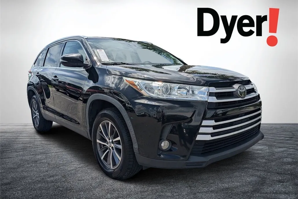 2019 Toyota Highlander XLE photo 1