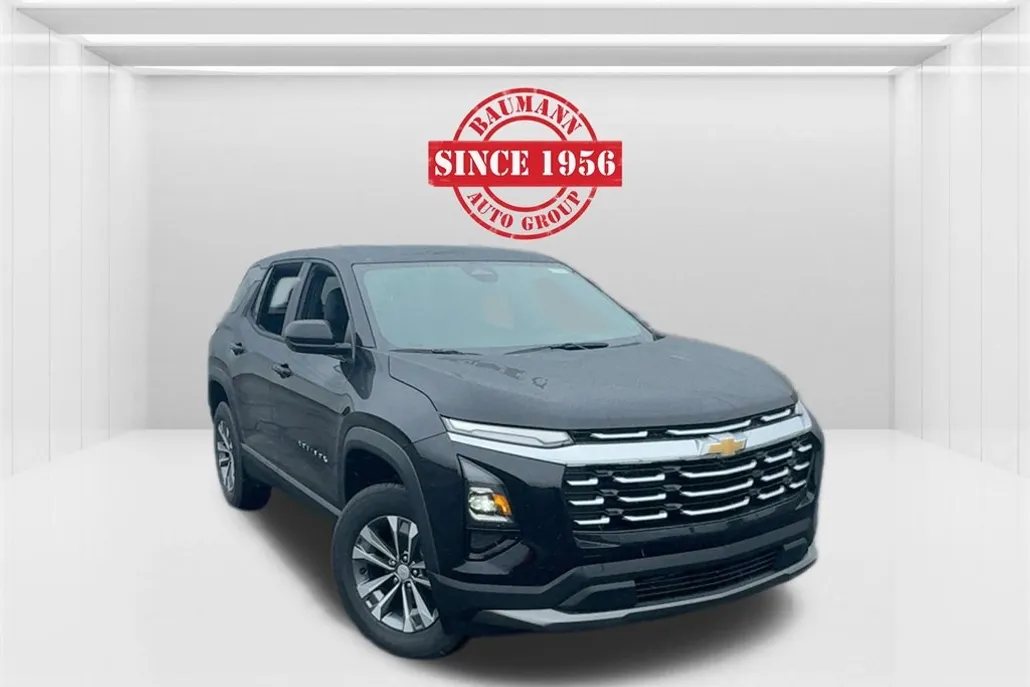 2026 Chevrolet Equinox LT photo 1
