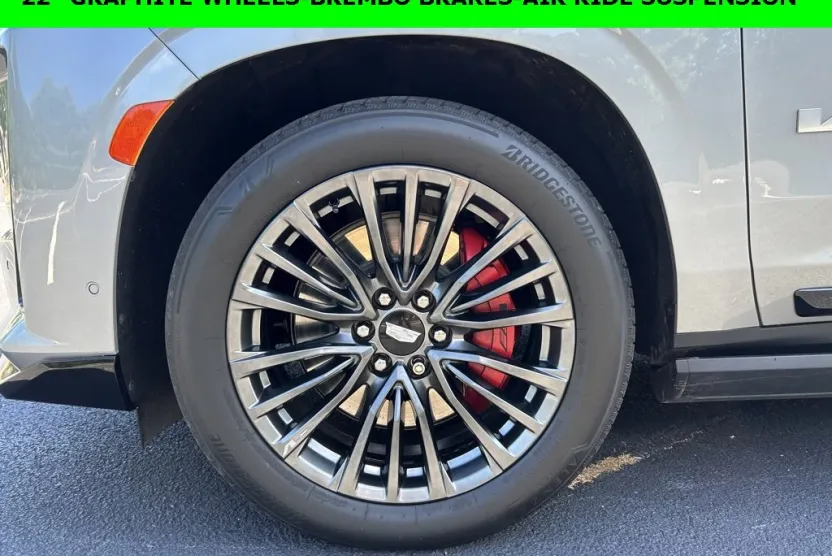 2023 Cadillac Escalade photo 1