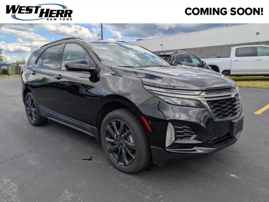 2023 Chevrolet Equinox RS photo 1