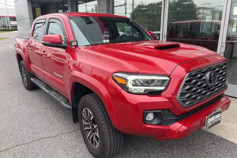 2023 Toyota Tacoma SR V6 photo 1