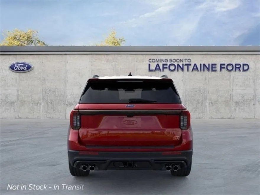 2025 Ford Explorer ST photo 1