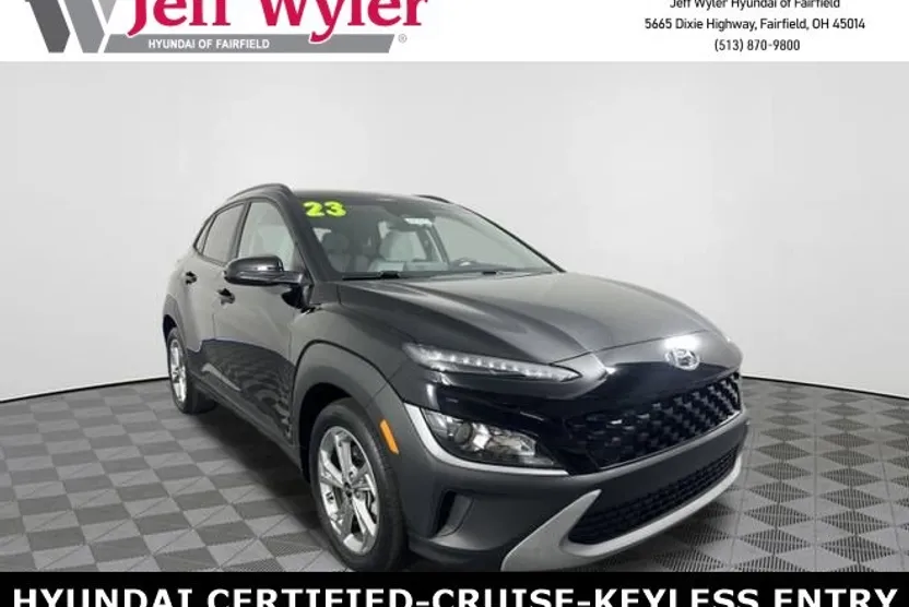 2023 Hyundai Kona SEL photo 1