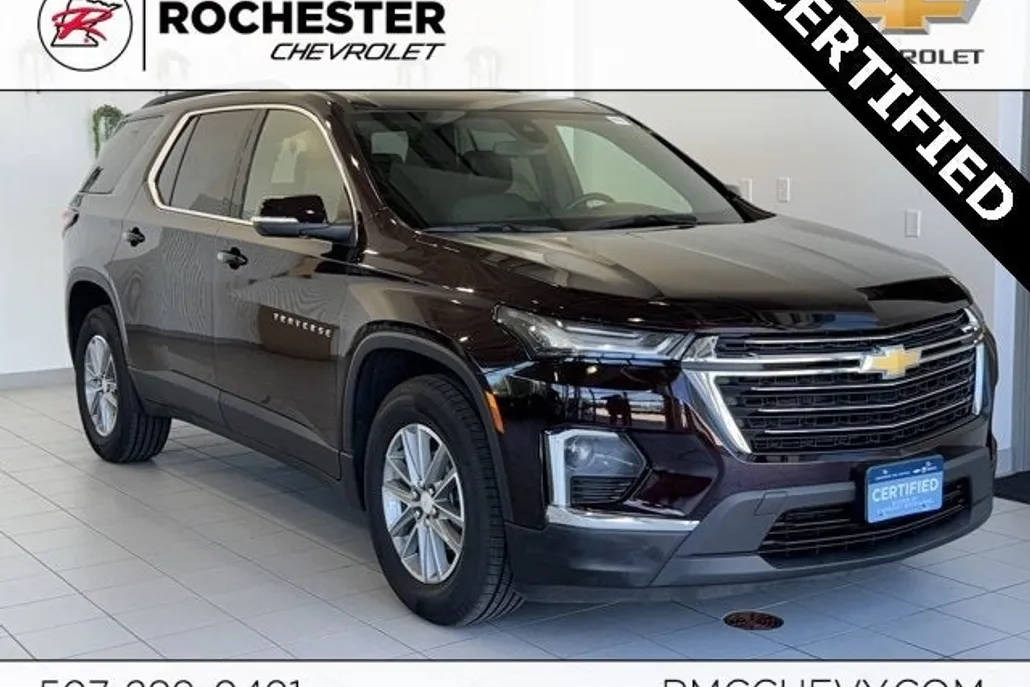 2022 Chevrolet Traverse Leather photo 1