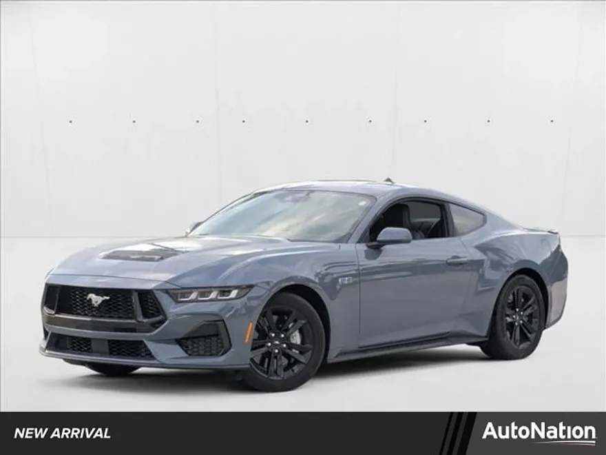 2024 Ford Mustang GT photo 1