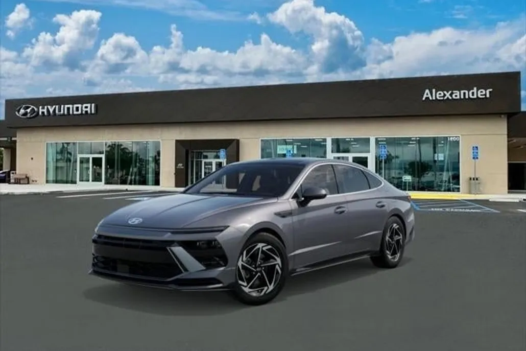 2025 Hyundai Sonata SEL Convenience photo 1