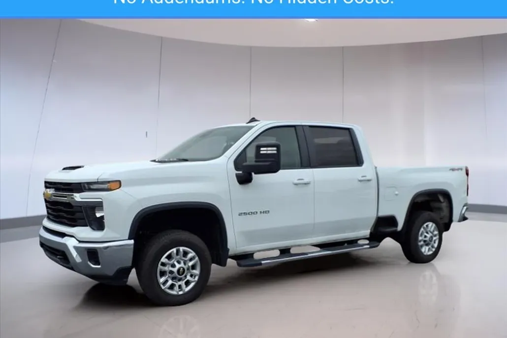 2024 Chevrolet Silverado 2500HD LT photo 1