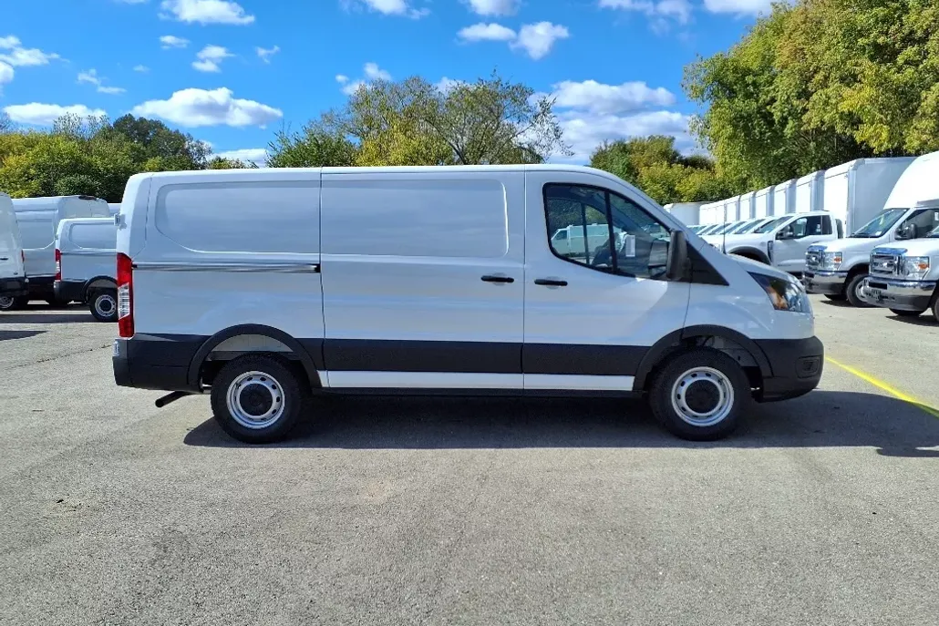 2025 Ford Transit Cargo Van photo 1