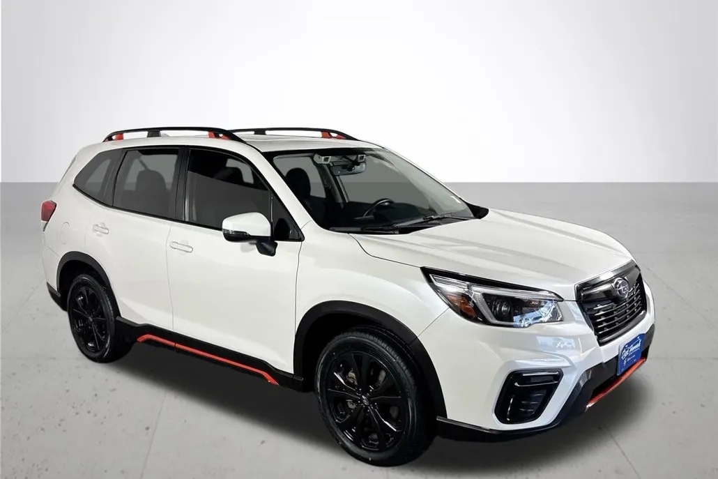 2021 Subaru Forester Sport photo 1