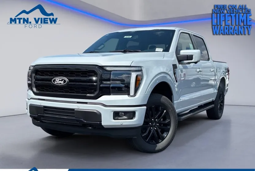 2025 Ford F-150 Lariat photo 1